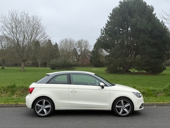 Used Audi A1 2011 for sale - 77793080: Photo
