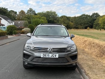 Used Volkswagen Touareg 2015 for sale - 79662652: Photo