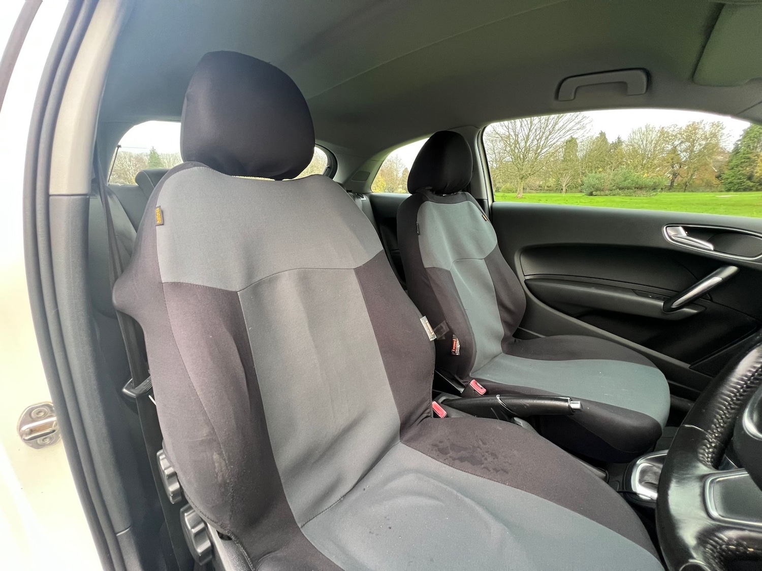 Used Audi A1 2011 for sale - 76931731: Photo 8