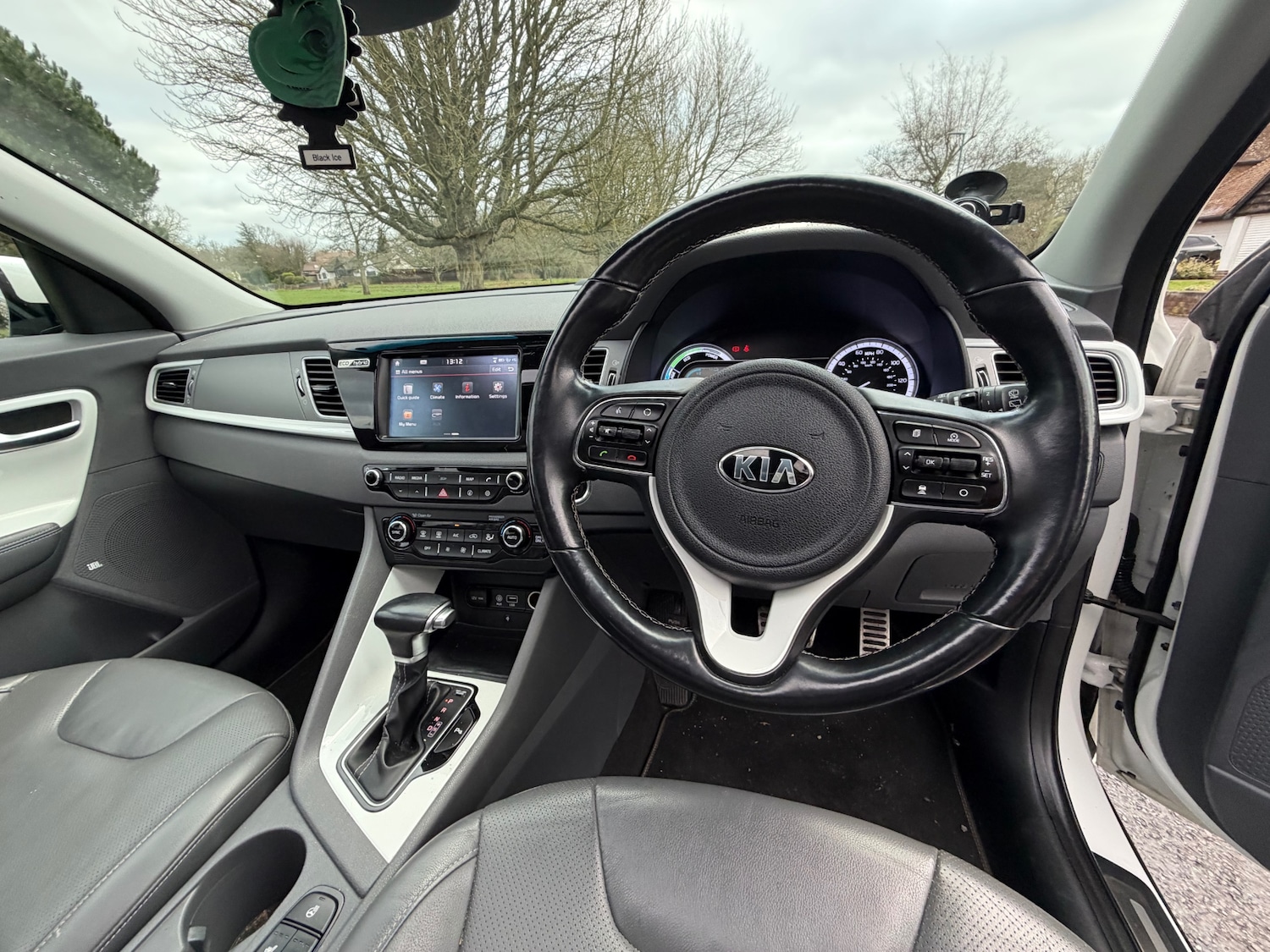 Used Kia Niro 2016 for sale - 77130555: Photo 22