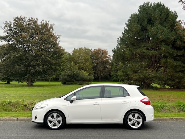 Used Toyota Auris 2010 for sale - 76082830: Photo 11