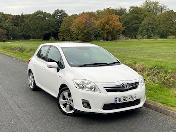 Toyota - Auris