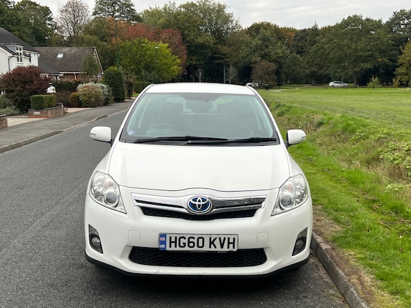 Used Toyota Auris 2010 for sale - 76082830: Photo 3
