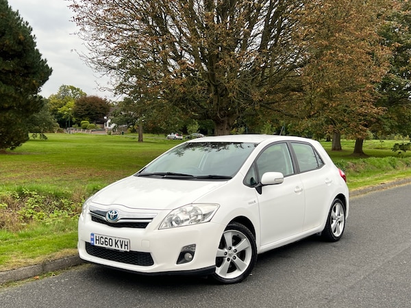 Used Toyota Auris 2010 for sale - 76082830: Photo 8