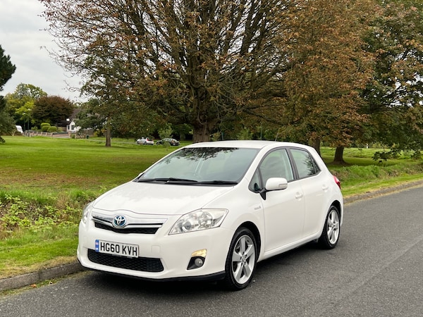 Used Toyota Auris 2010 for sale - 76082830: Photo 9