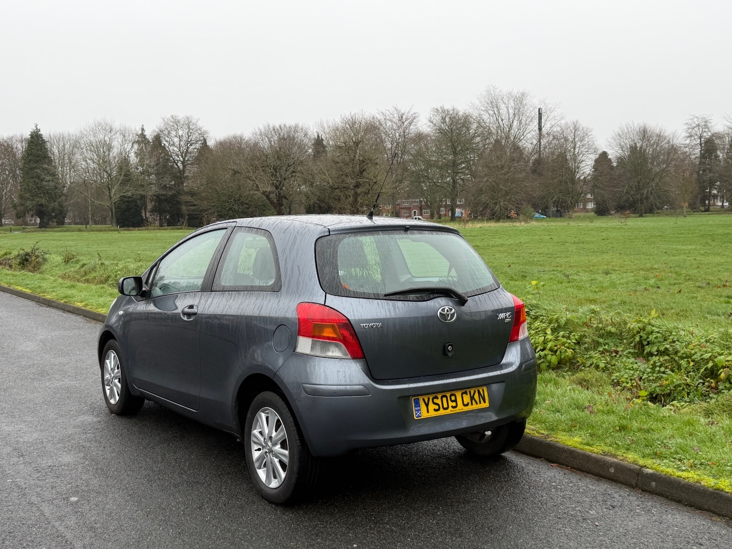 Used Toyota Yaris 2009 for sale - 76980076: Photo 11