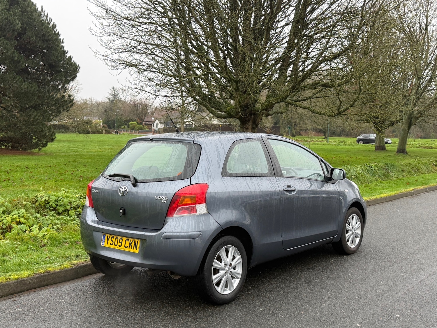 Used Toyota Yaris 2009 for sale - 76980076: Photo 4