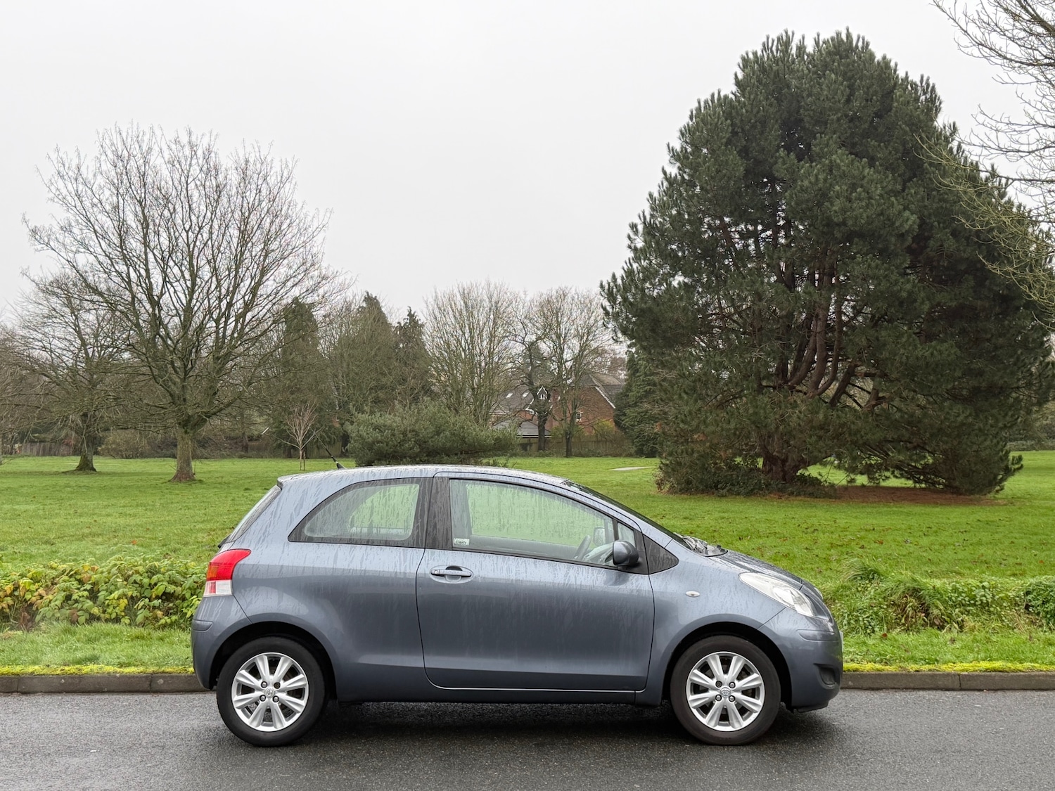 Used Toyota Yaris 2009 for sale - 76980076: Photo 5