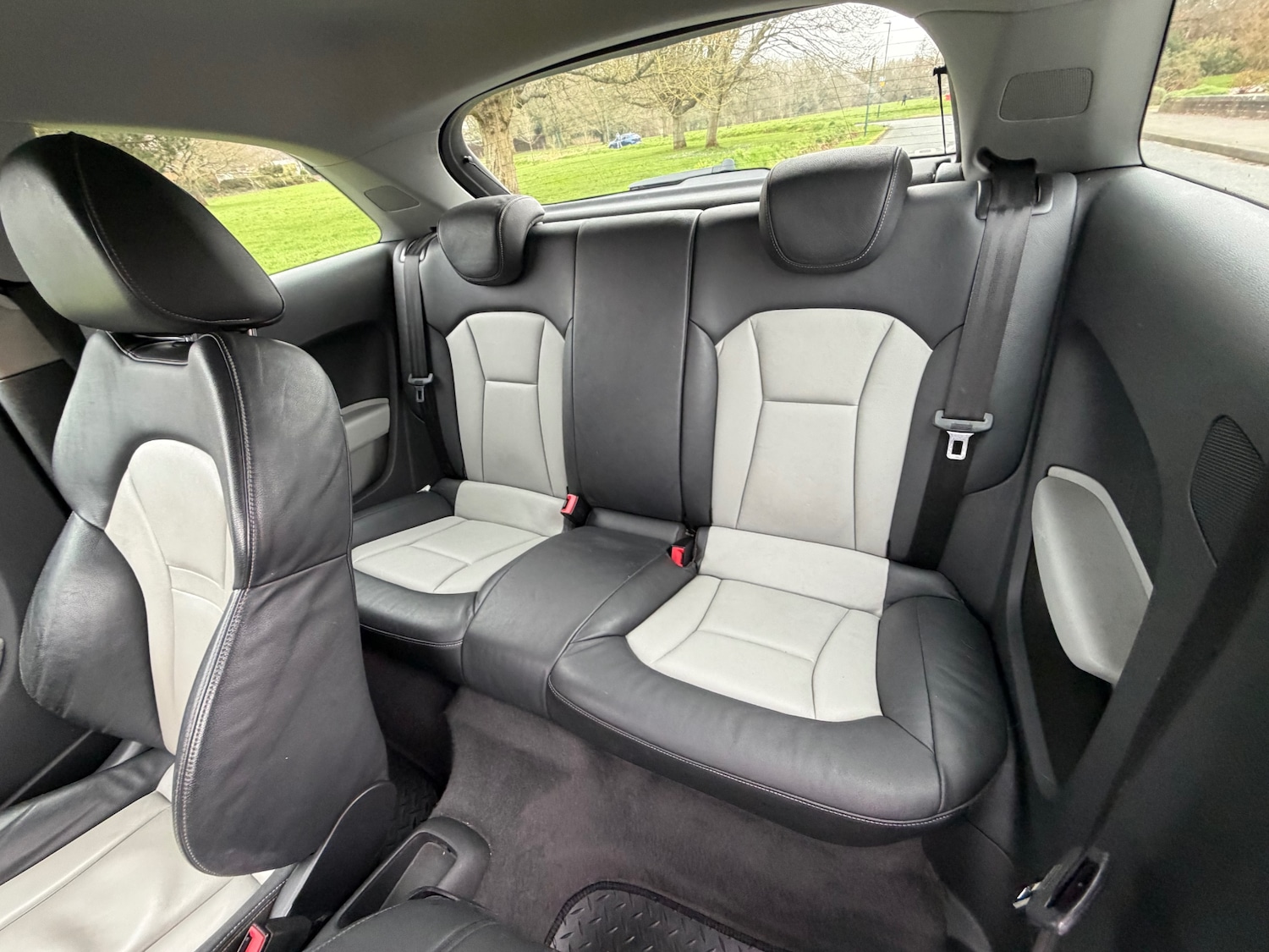 Used Audi A1 2011 for sale - 78139937: Photo 17