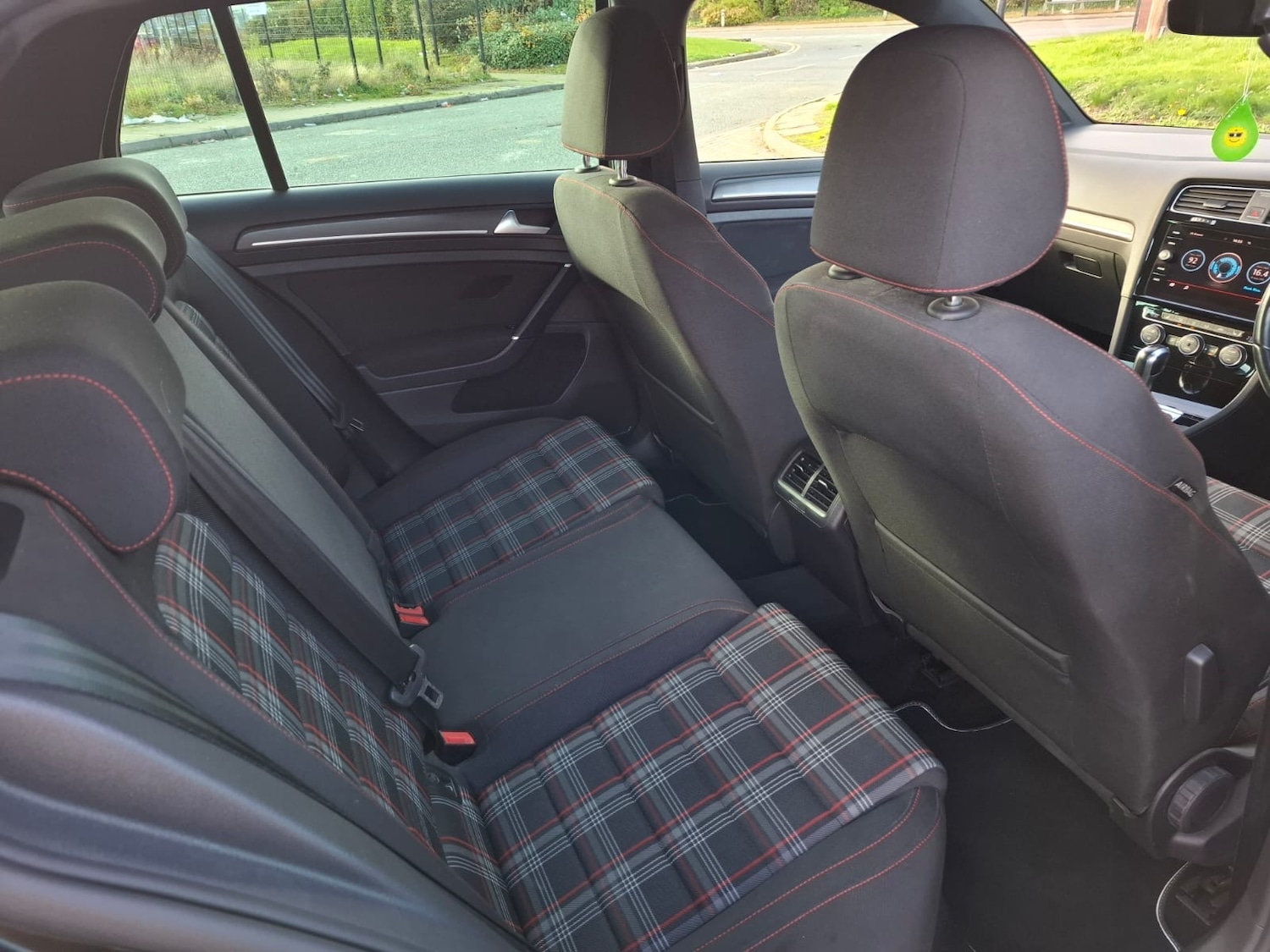 Used Volkswagen Golf 2018 for sale - 76904724: Photo 11