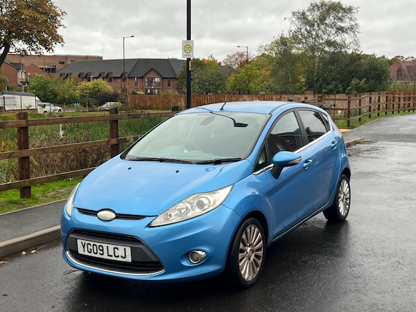 Used Ford Fiesta 2009 for sale - 76165424: Photo 1