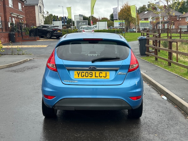 Used Ford Fiesta 2009 for sale - 76165424: Photo 4