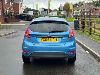 Used Ford Fiesta 2009 for sale - 76165424: Photo 4
