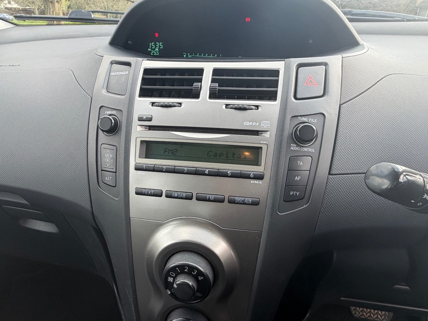 Used Toyota Yaris 2009 for sale - 78084659: Photo 17