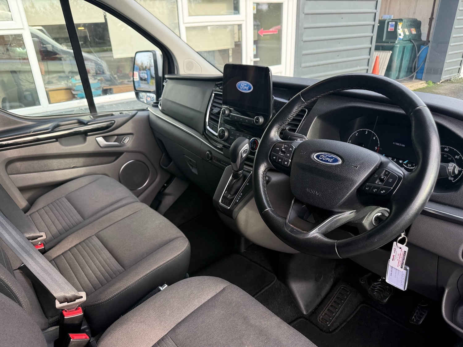 Used Ford Tourneo Custom 2021 for sale - 77352176: Photo 8