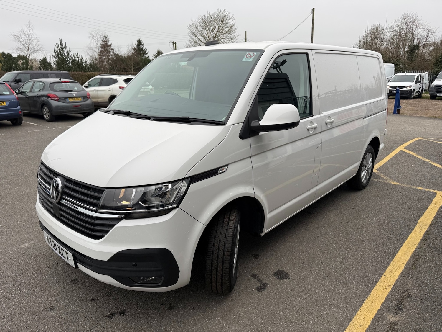 Used Volkswagen Transporter 2021 for sale - 77778211: Photo 3