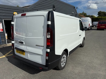 Used Renault Trafic 2022 for sale - 75933298: Photo