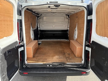 Used Renault Trafic 2022 for sale - 75933298: Photo