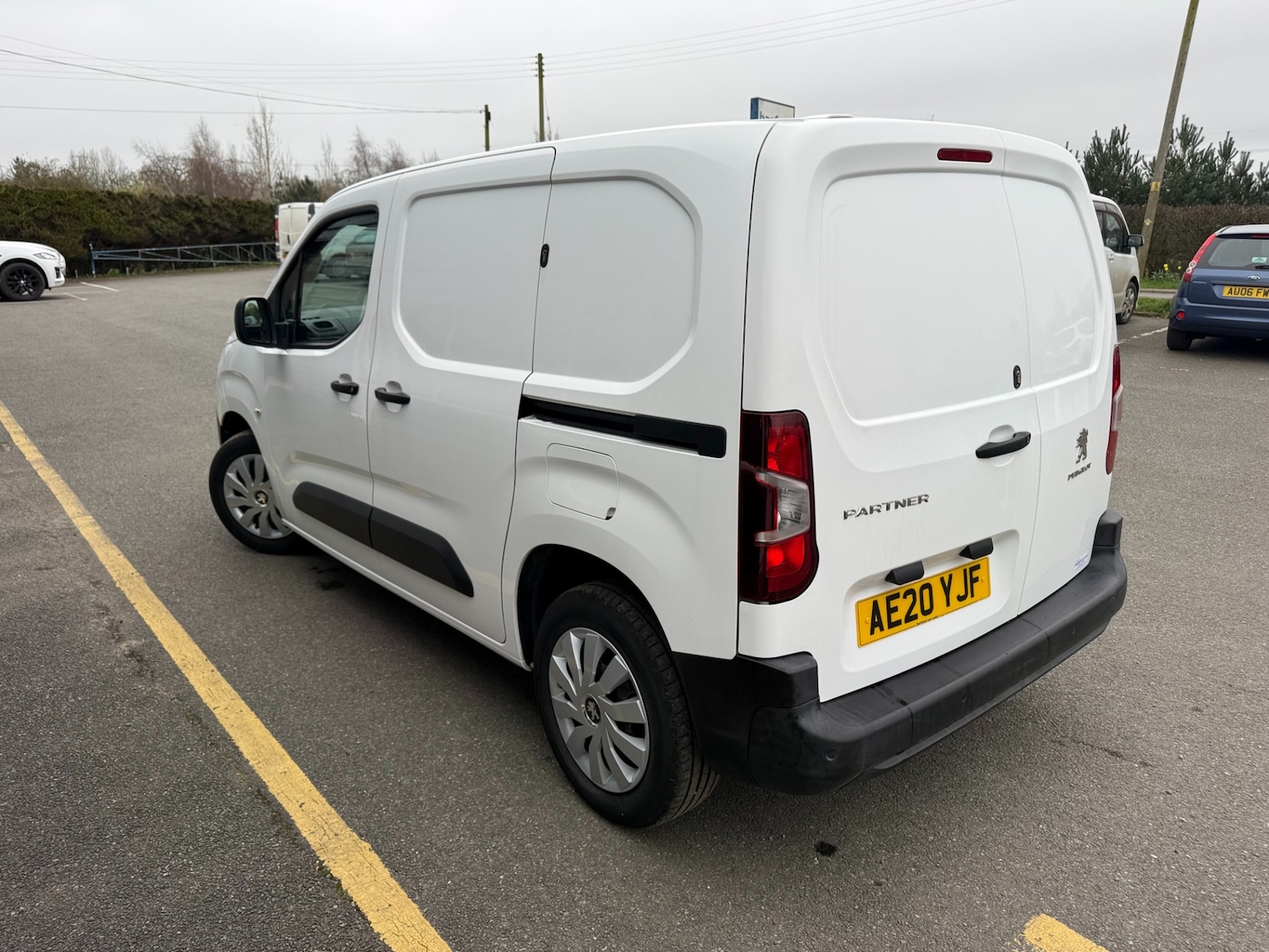 Used Peugeot Partner 2020 for sale - 77778551: Photo 4