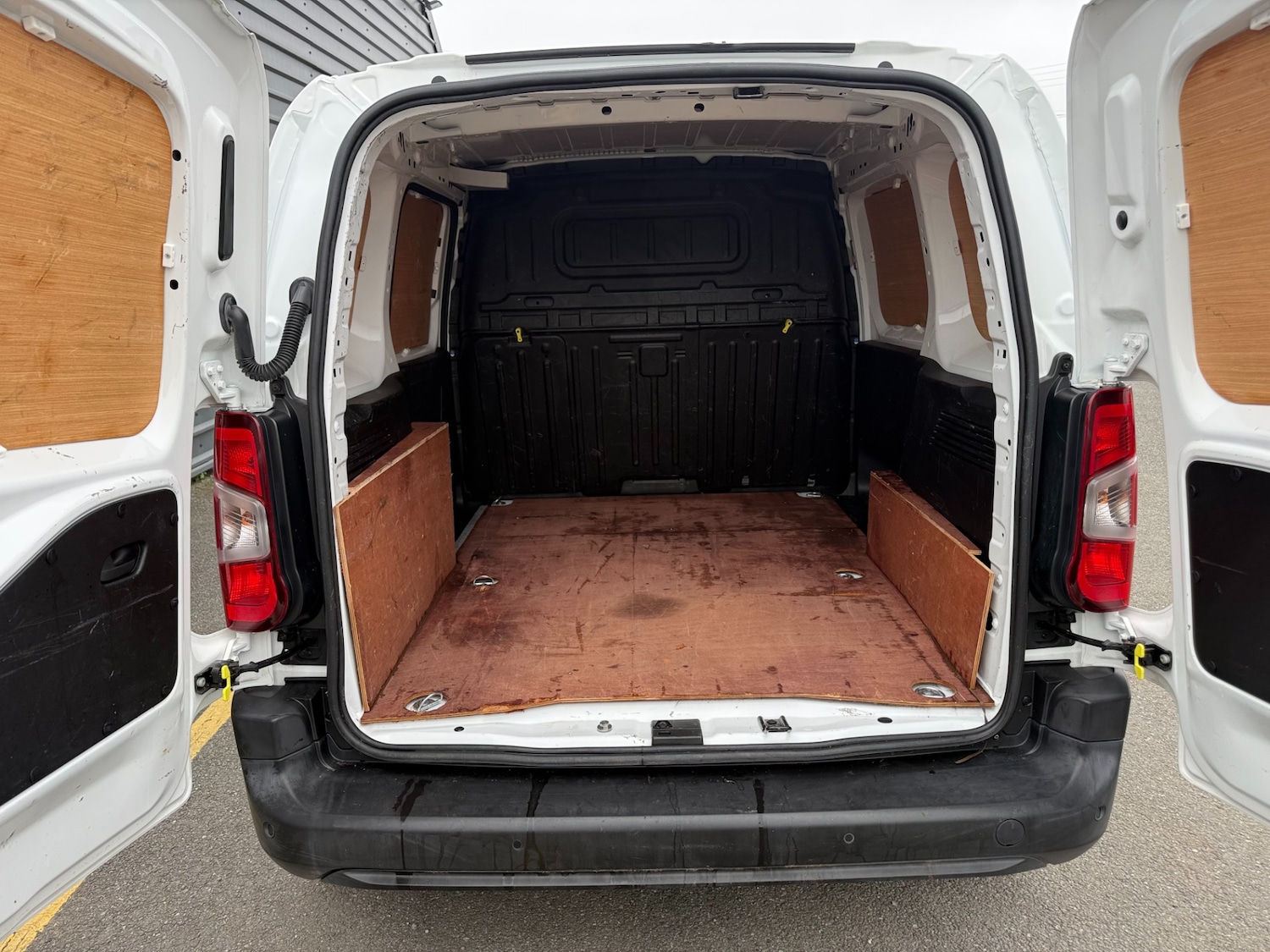 Used Peugeot Partner 2020 for sale - 77778551: Photo 7