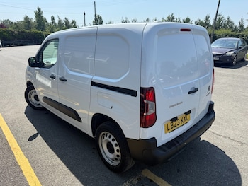 Used Citroen Berlingo 2023 for sale - 78982794: Photo