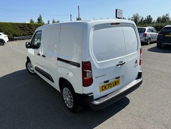 Used Citroen Berlingo 2020 for sale - 75595424: Photo