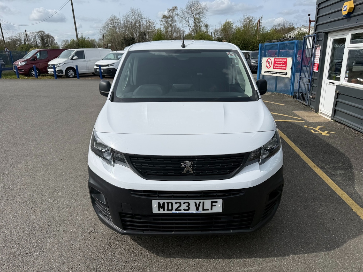 Used Peugeot Partner 2023 for sale - 78198842: Photo 2