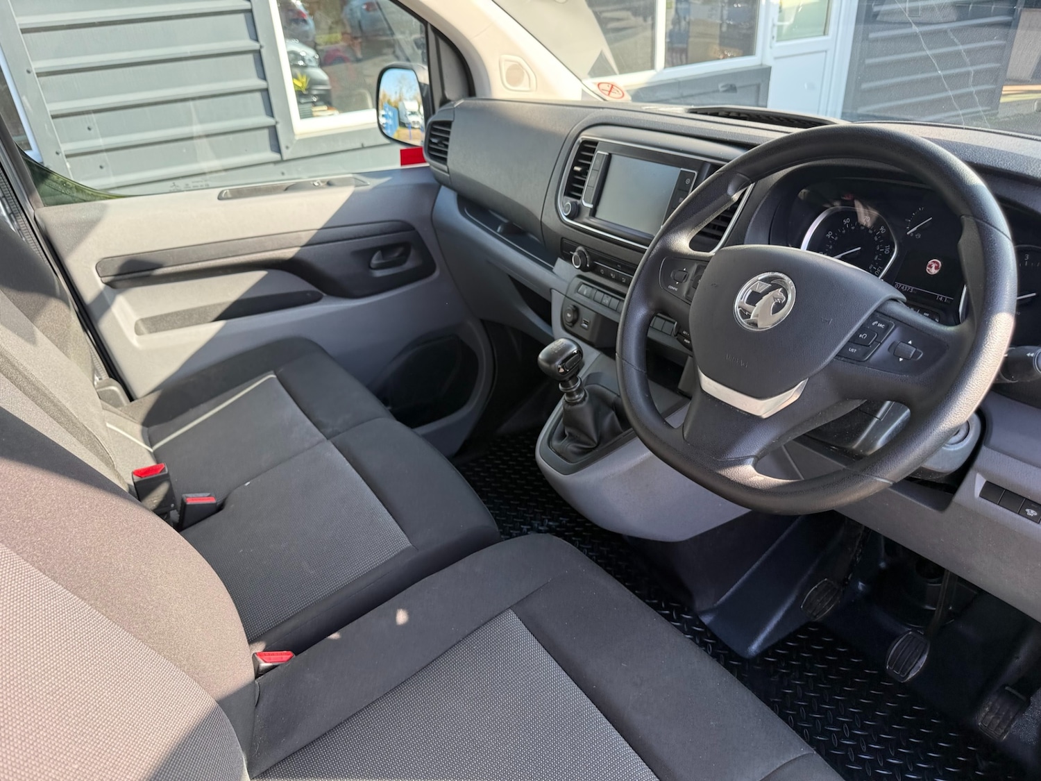 Used Vauxhall Vivaro 2022 for sale - 77662580: Photo 6