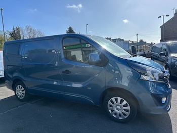 Used Vauxhall Vivaro 2017 for sale - 78227350: Photo