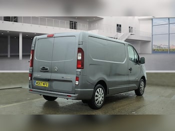 Used Vauxhall Vivaro 2018 for sale - 77547607: Photo