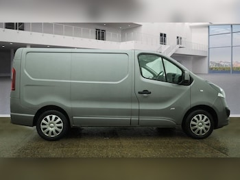 Used Vauxhall Vivaro 2018 for sale - 77547607: Photo