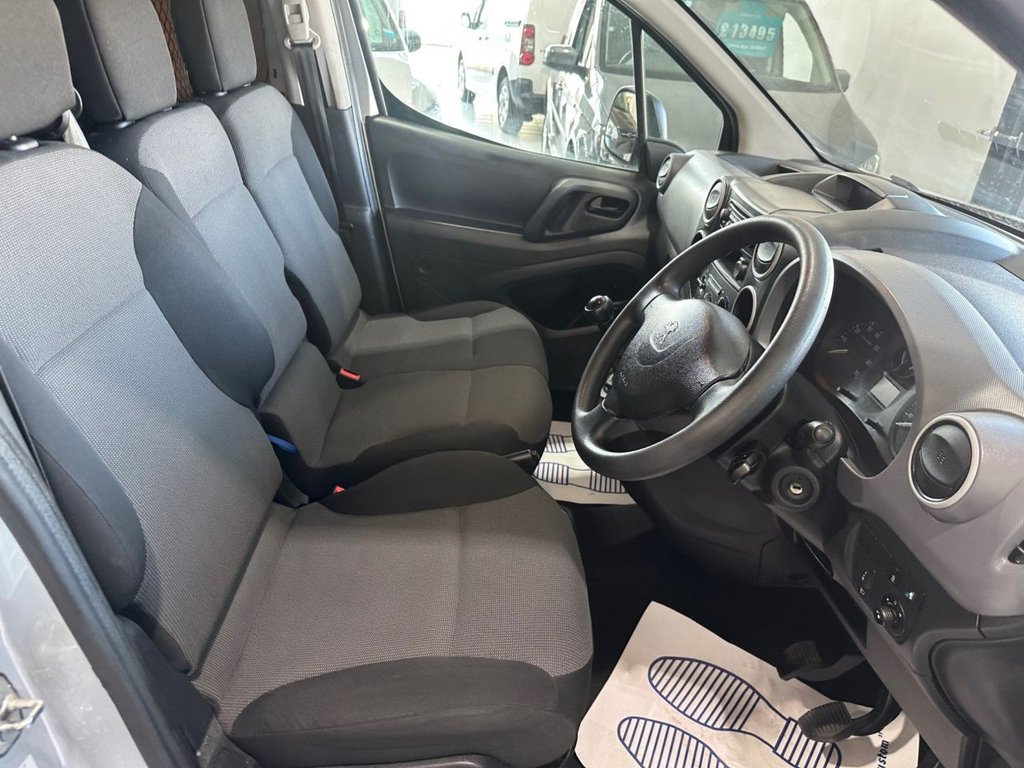 Used Peugeot Partner 2017 for sale - 74184043: Photo 15