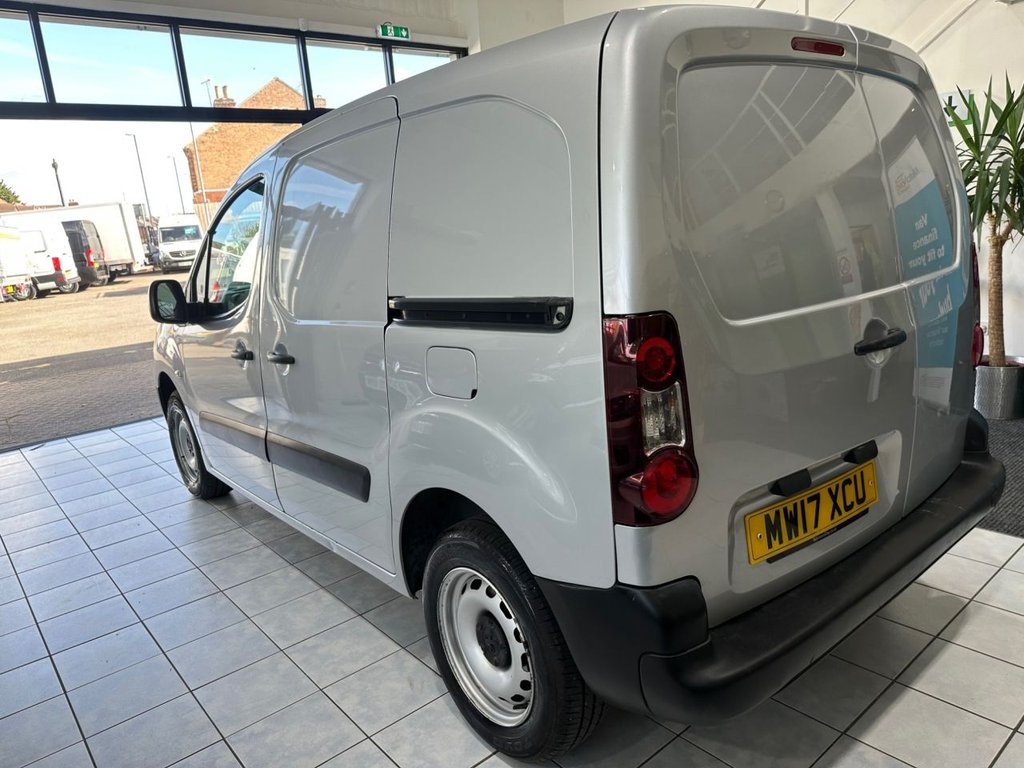 Used Peugeot Partner 2017 for sale - 74184043: Photo 4