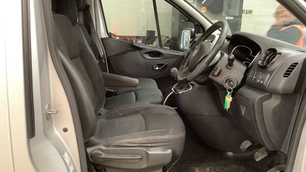 Used Vauxhall Vivaro 2015 for sale - 76317129: Photo 14