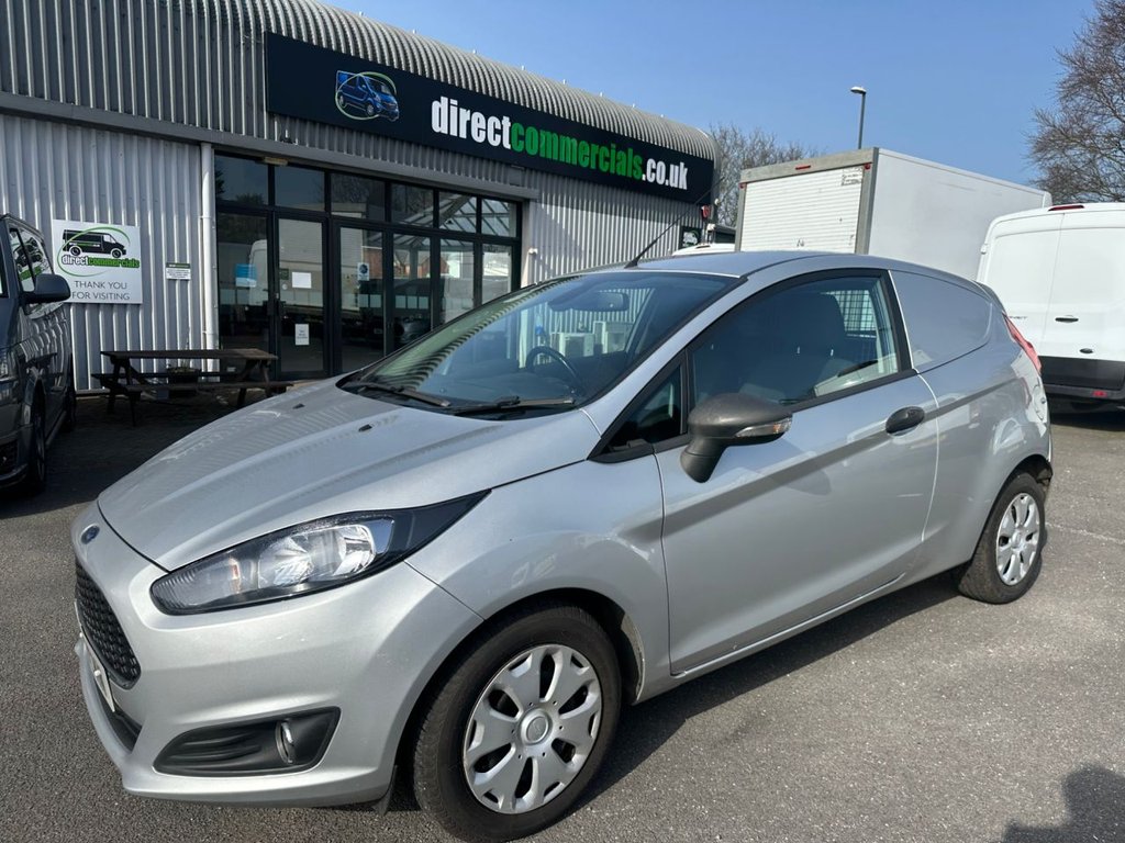 Used Ford Fiesta Van 2016 for sale - 77720017: Photo 24