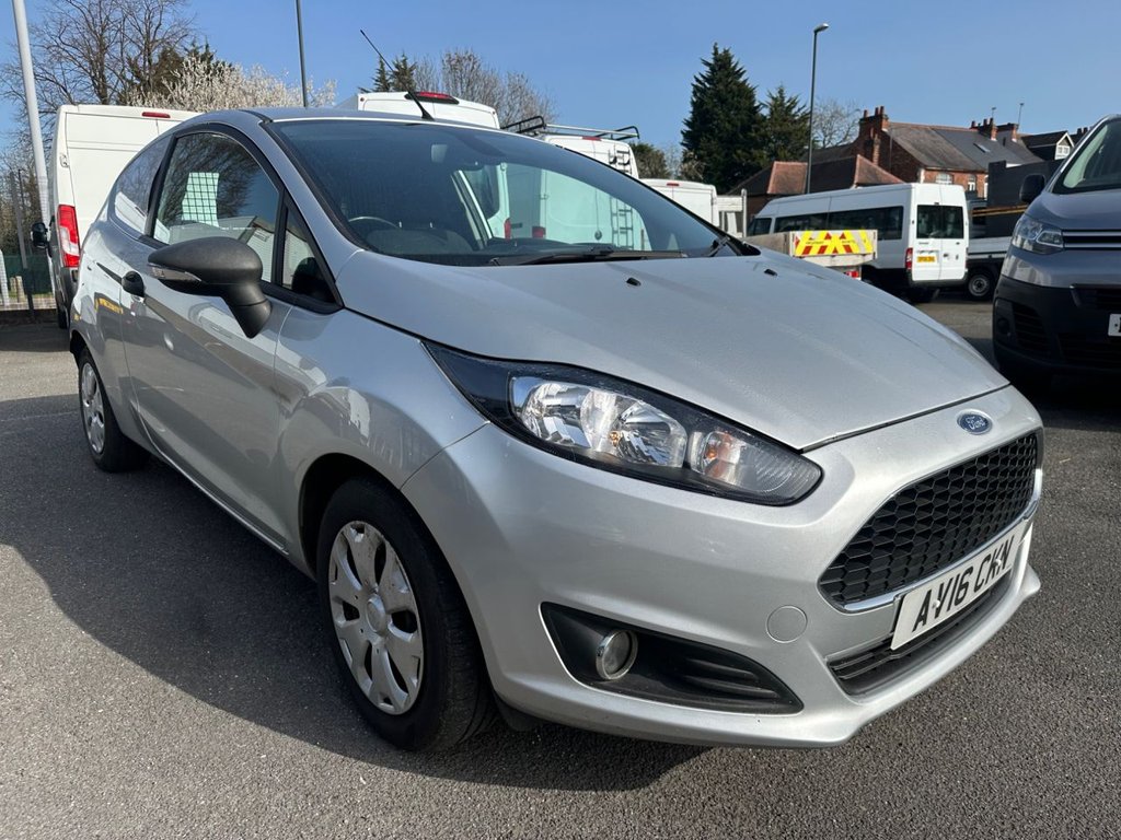 Used Ford Fiesta Van 2016 for sale - 77720017: Photo 25