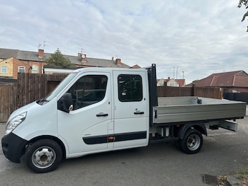 Vauxhall - Movano