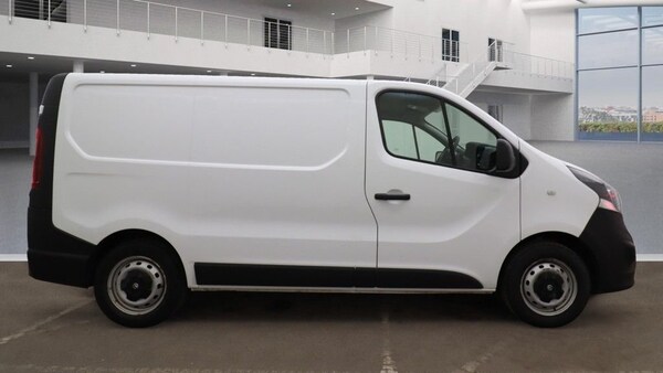 Used Vauxhall Vivaro 2019 for sale - 75122220: Photo 7