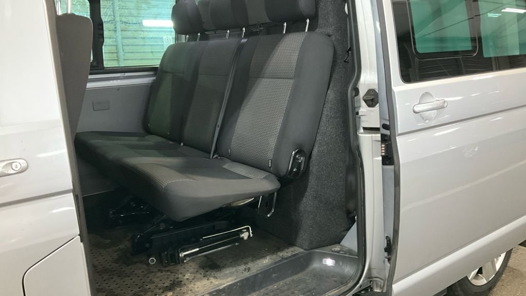 Used Volkswagen Transporter 2022 for sale - 77342001: Photo 10