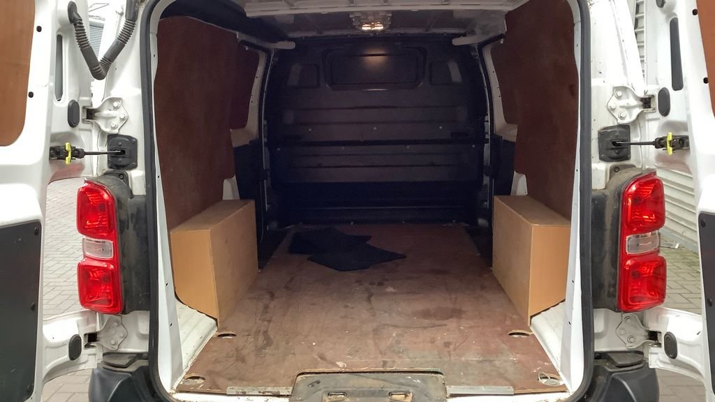 Used Vauxhall Vivaro 2020 for sale - 78117420: Photo 19