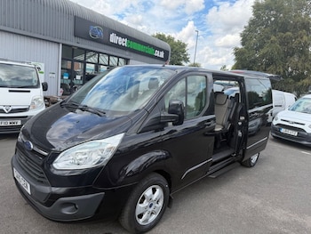 Used Ford Tourneo Custom 2015 for sale - 79409346: Photo