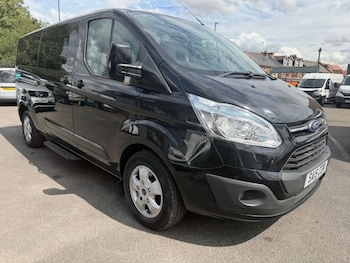 Used Ford Tourneo Custom 2015 for sale - 79409346: Photo