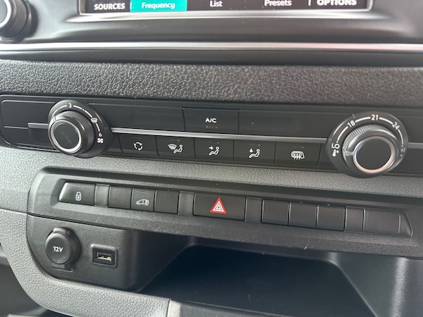 Used Citroen Dispatch 2020 for sale - 76203081: Photo 25