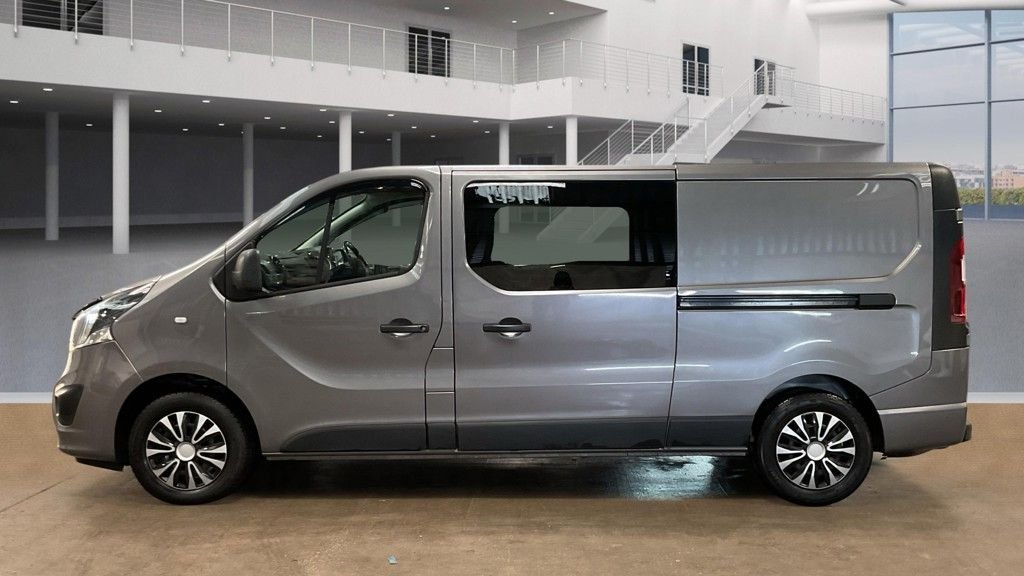 Used Vauxhall Vivaro 2018 for sale - 77165946: Photo 7