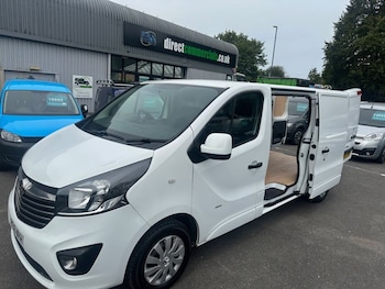 Used Vauxhall Vivaro 2016 for sale - 75573070: Photo