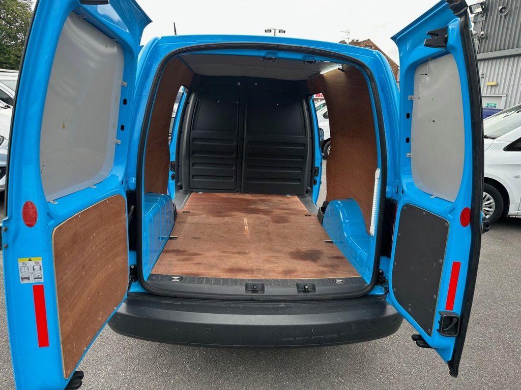 Used Volkswagen Caddy 2015 for sale - 76061797: Photo 24