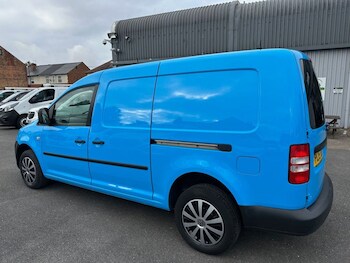 Used Volkswagen Caddy 2015 for sale - 76061797: Photo