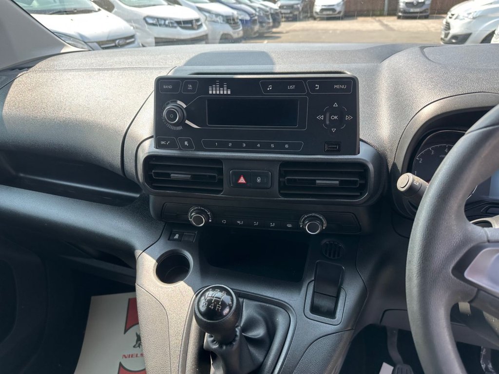 Used Vauxhall Combo 2020 for sale - 74916644: Photo 23