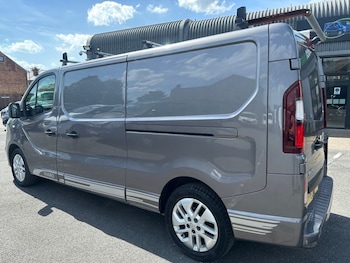 Used Vauxhall Vivaro 2018 for sale - 78677905: Photo