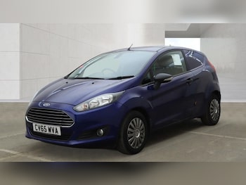 Used Ford Fiesta Van 2015 for sale - 78672877: Photo